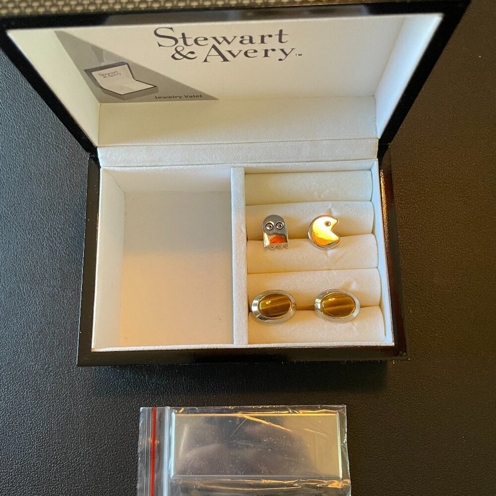 Stewart & Avery Men's Jewelry Box – Premium Organizer for Cufflinks, Rings, etc.